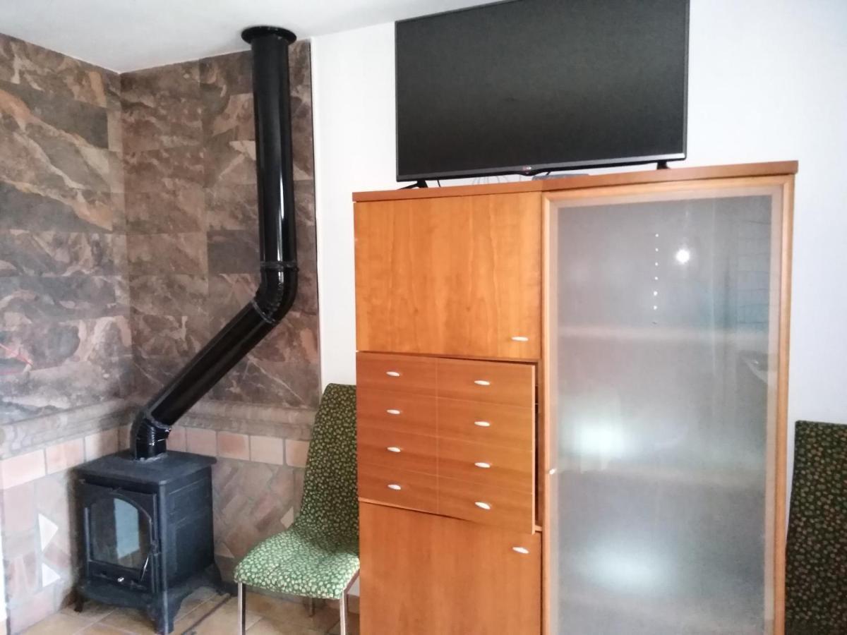 Casas Del Madrono Villa Cazalla de la Sierra Dış mekan fotoğraf